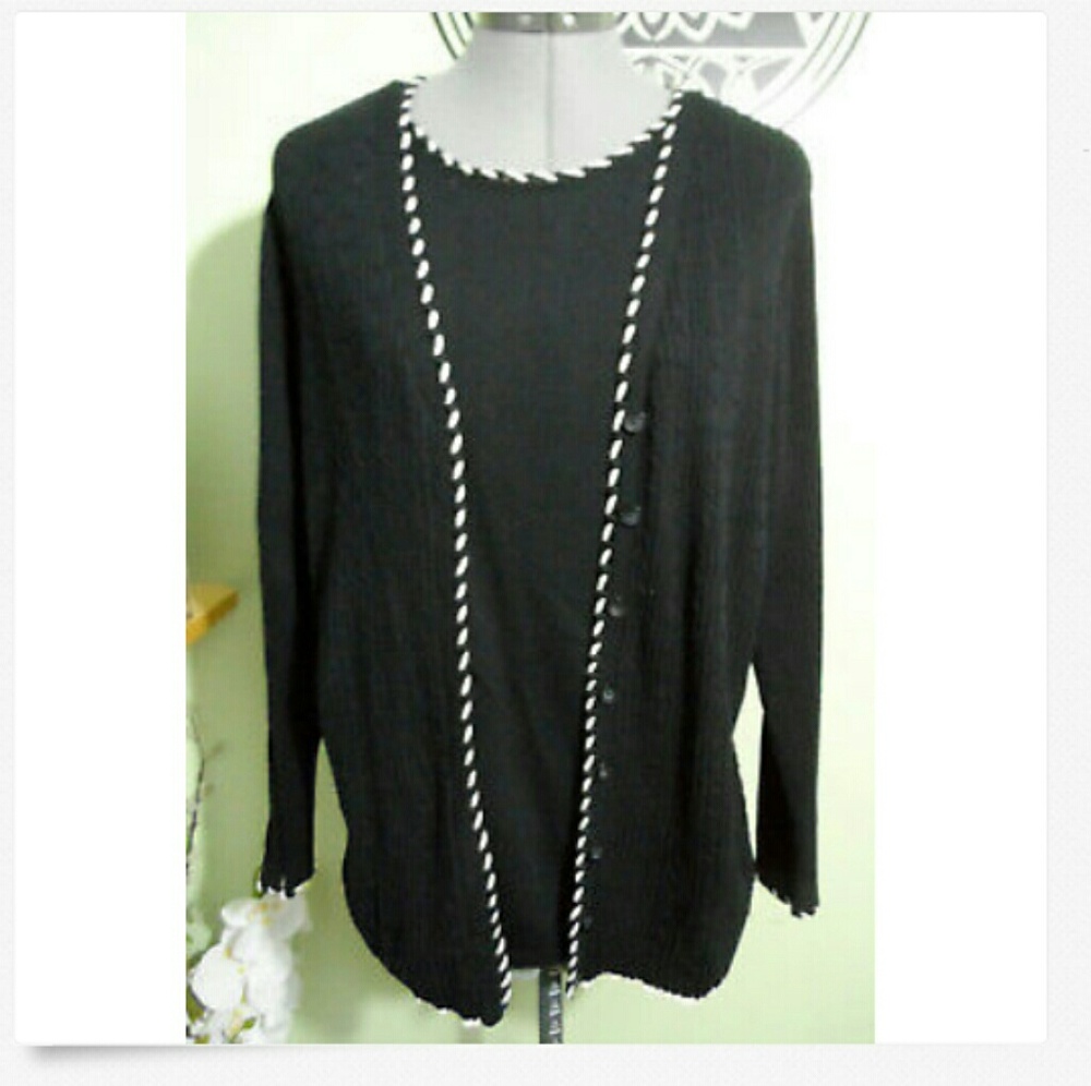 EMMA JAMES Cardigan Set Plus 1X Black White 2-fer